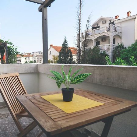 Apartment Lim Μπούντβα Εξωτερικό φωτογραφία